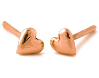 14K Solid Gold Dainty Heart Stud Earrings , Tiny Heart Earrings , Simple Stud Earrings , Yellow / Rose Gold Earrings , Minimal Stud Earrings