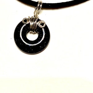 GEMSTONE Donut Pendant necklace - gemstone crystal necklace - crystal donut necklace - wired gemstone necklace- wired crystal necklace