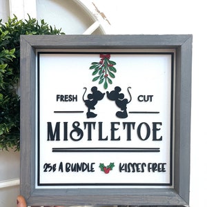 Mistletoe Disney Christmas Sign / Mickey and Minnie Christmas Sign / Disney Wood Christmas Sign / Disney 3D Sign / Christmas Mistletoe Sign