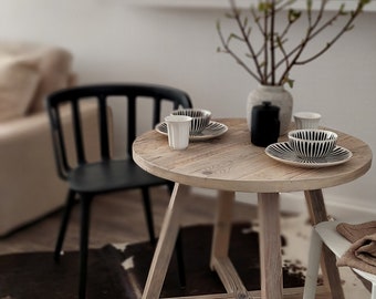 Wood Dining Table - Rustic Round Table - Round Dining Table - Kitchen Table - Solid Wood Table - Farmhouse Table - Dinning Room Table