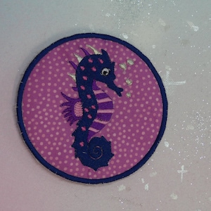 Klettie Patch 11 cm Hippocampe Sirène Écolier pour Aimant Cartable Rose Bleu Application Inscription Scolaire Robe de Fée Design