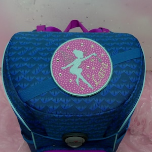 Klettie Patch 12 cm Fée Elfe Écolière 2024 pour Cartable Aimant Turquoise Rose Cône d'École Premier Jour d'École Conception de Robe de Fée Faite à la Main