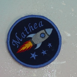 Patch Klettie 8 cm Rocket Space Astonauts Bleu Nom d'écolier pour aimant Cartable Sac à dos de maternelle Inscription scolaire Robe de fée Design