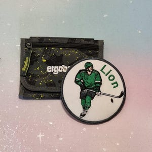 Patch Klettie 11 cm Joueur de hockey sur glace pour aimant pour rabat cartable vert blanc application cône d'école inscription scolaire robe de fée design