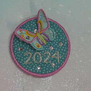 Patch Klettie 9 cm Papillon Souhait pour Aimant Cartable Application Turquoise Cône Scolaire Inscription Scolaire Fait Main Unique Robe de Fée Design
