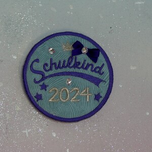 Patch Klettie 10 cm Écolier 2024 Nom souhaité pour cartable aimanté Application Cône d'école Inscription scolaire Conception de robe de fée faite à la main