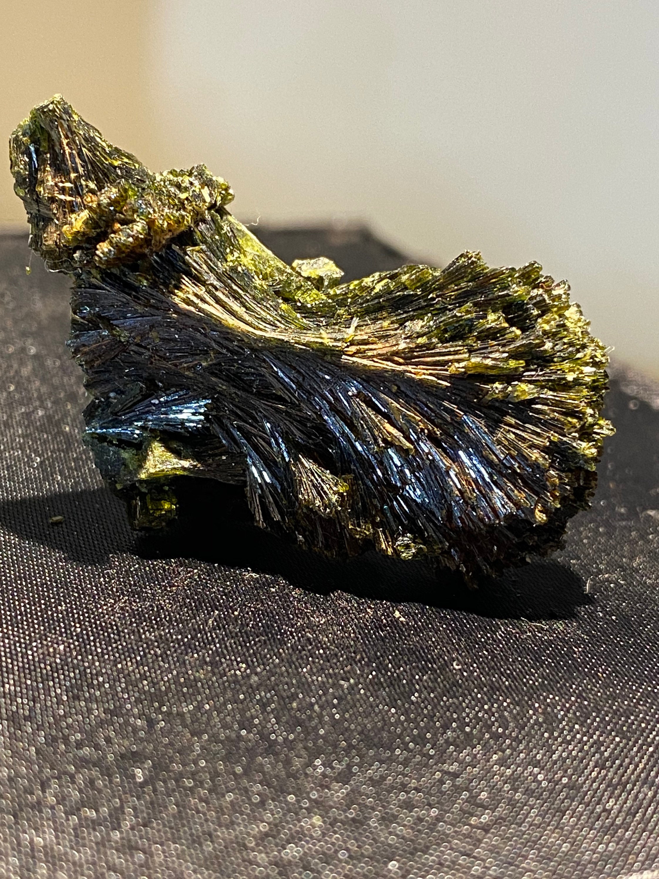 Epidote Raw Crystals Etsy