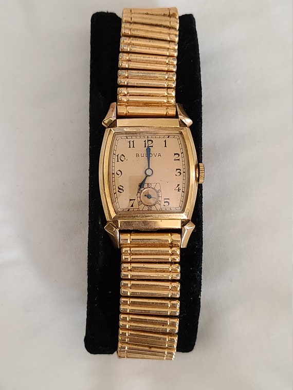 Vintage Bulova watch with box