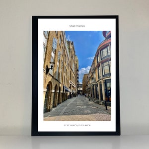Shad Thames, London street Photo/ South London / London cobbled street / Bermondsey