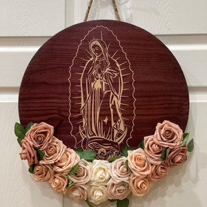 Virgen de Guadalupe, wood round, virgin mary, door hanger, door decor, door sign, Our Lady Mary, wood round hanger, Virgen wood round sign