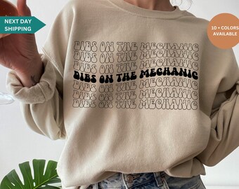 Dibs On The Mechanic Sweatshirt, Cadeau de mécanicien automobile, Chemise d’amoureux de voiture, Chemise de mécanicien automobile, Chemise de mécanicien, Tee-shirt de réparateur, T-shirt de technicien