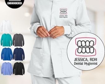 Chaqueta quirúrgica personalizada para higienista dental, chaqueta quirúrgica bordada para higienista dental, regalo personalizado para consultorio dental, S001