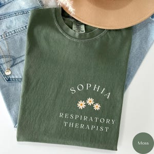 Custom Respiratory Therapy Gift, Respiratory Therapist Gifts, Healthcare Worker, Gift For Therapist, Rt Shirt, Respiratory Gifts, Cvicu T215