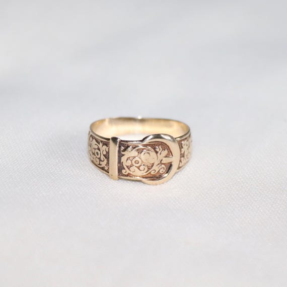9ct Yellow Gold Wide Vintage Belt Buckle Band Ring