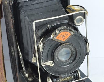 Agfa Standard folding vintage camera - 1930a - Anistigmat lens -  working antique camera