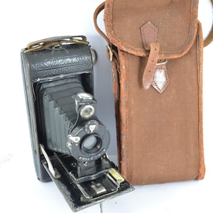 Goerz Tengor folding camera vintage film camera - Great Condition - Working
