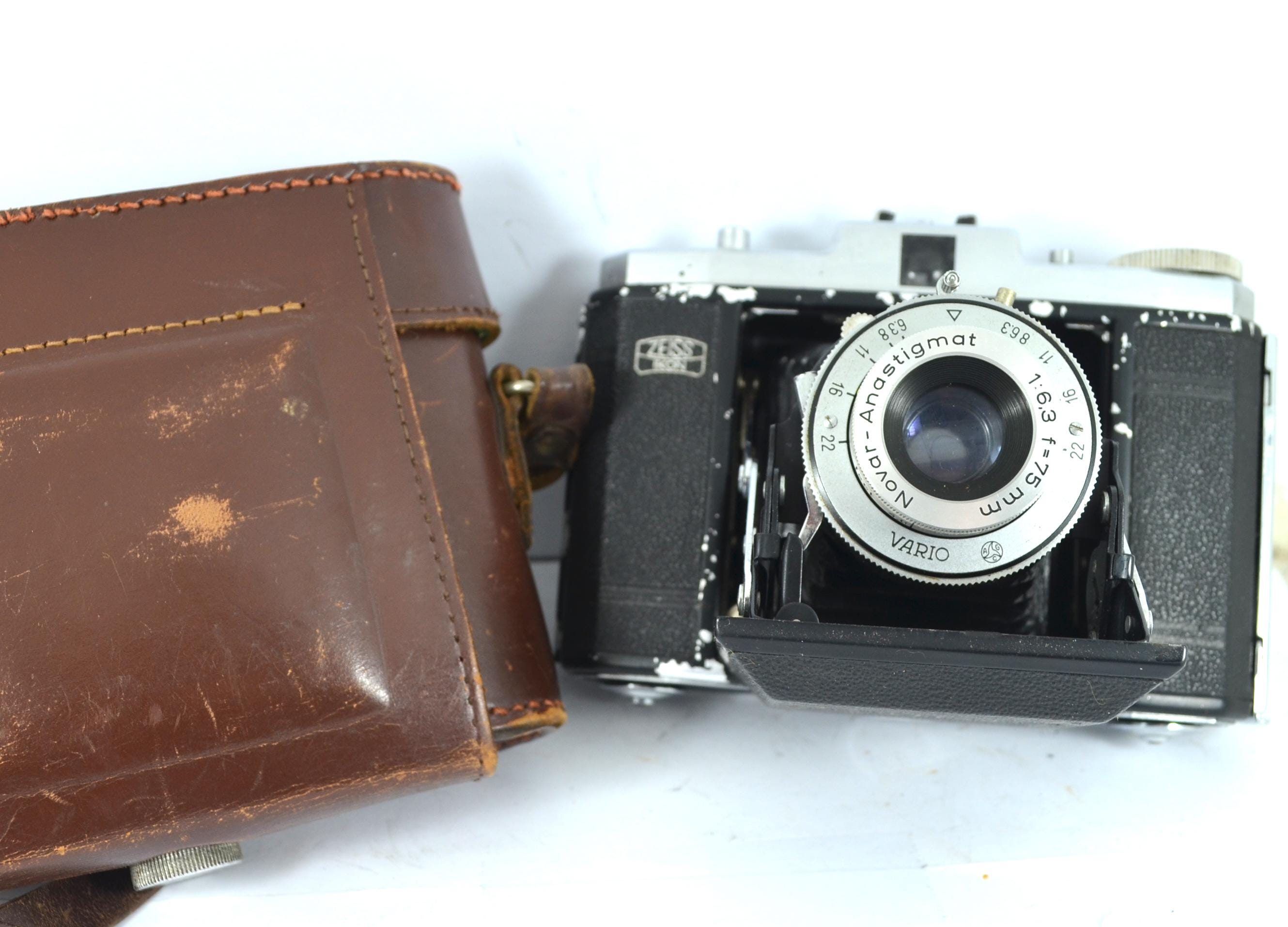 Appareil Photo Ancien Zeiss Ikon Ikonta 35 - Objectif Nova 45mm F/3.5 - Pour Révision