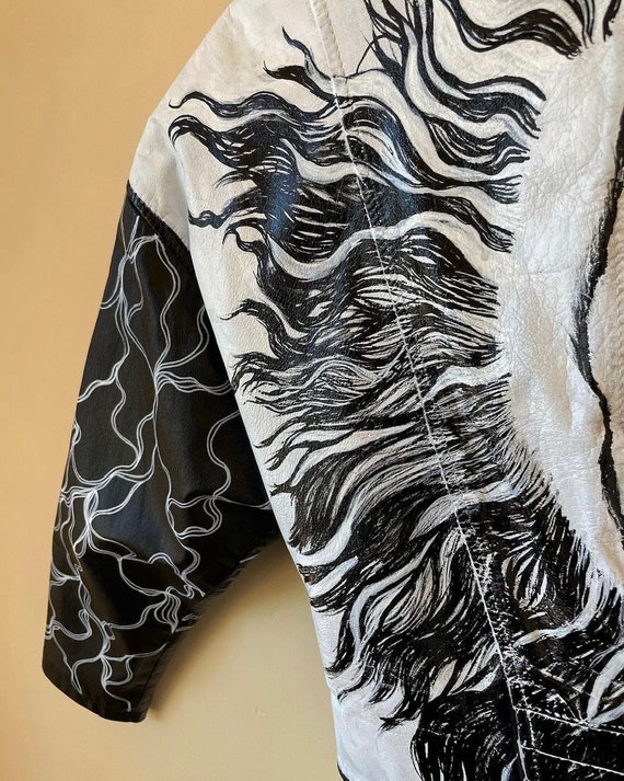 Hand-painted 80's Leather Jacket in the style of … - image 5
