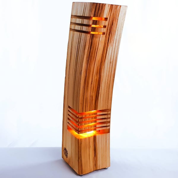 Akzentleuchte Holzscheit Lampe, wooden floor log lamp, Natüliche Designer LED Stehlampe