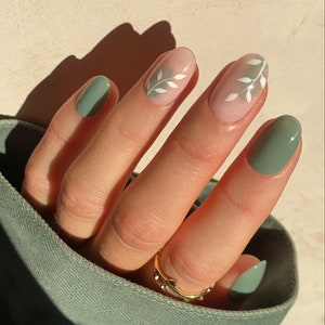 Sage Green And White Leaf Custom Press On Nails | Spring False Nails | Floral Stick On Nails | Short Fake Nails