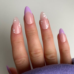 Lilac French and Daisies Custom Press On Nails | Spring False Nails | Purple Stick On Nails