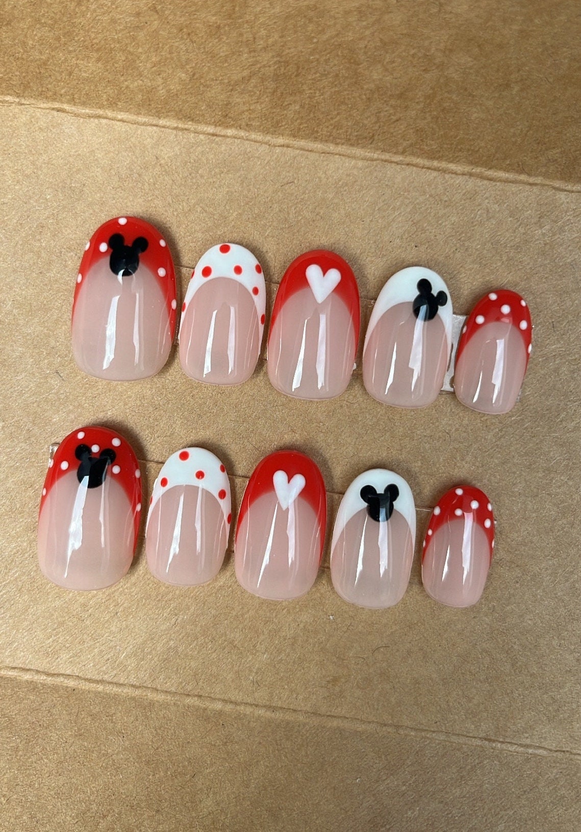 $5.63 - Minnie Mouse Disney nail transfers - illustrated nail art