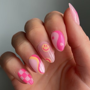 Smiley Mix And Match Custom Press On Nails / Funky False Nails / Pink Floral Stick On Nails