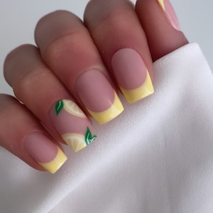 Pastel lemons Custom Press On Nails | Yellow False Nails | Square Fruit Glue On Nails