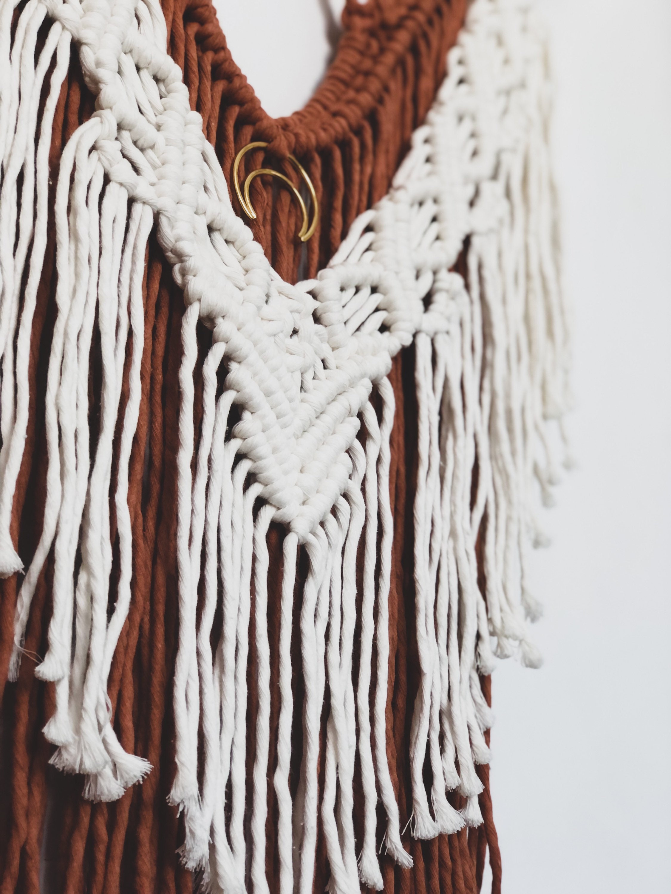 Moon Macramé - Macramé Wallhanging