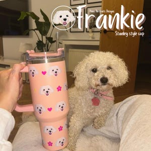 Personalisierte Haustier Portrait Reisetasse: Personalisierter Hundegesicht Stanley Style Tumbler