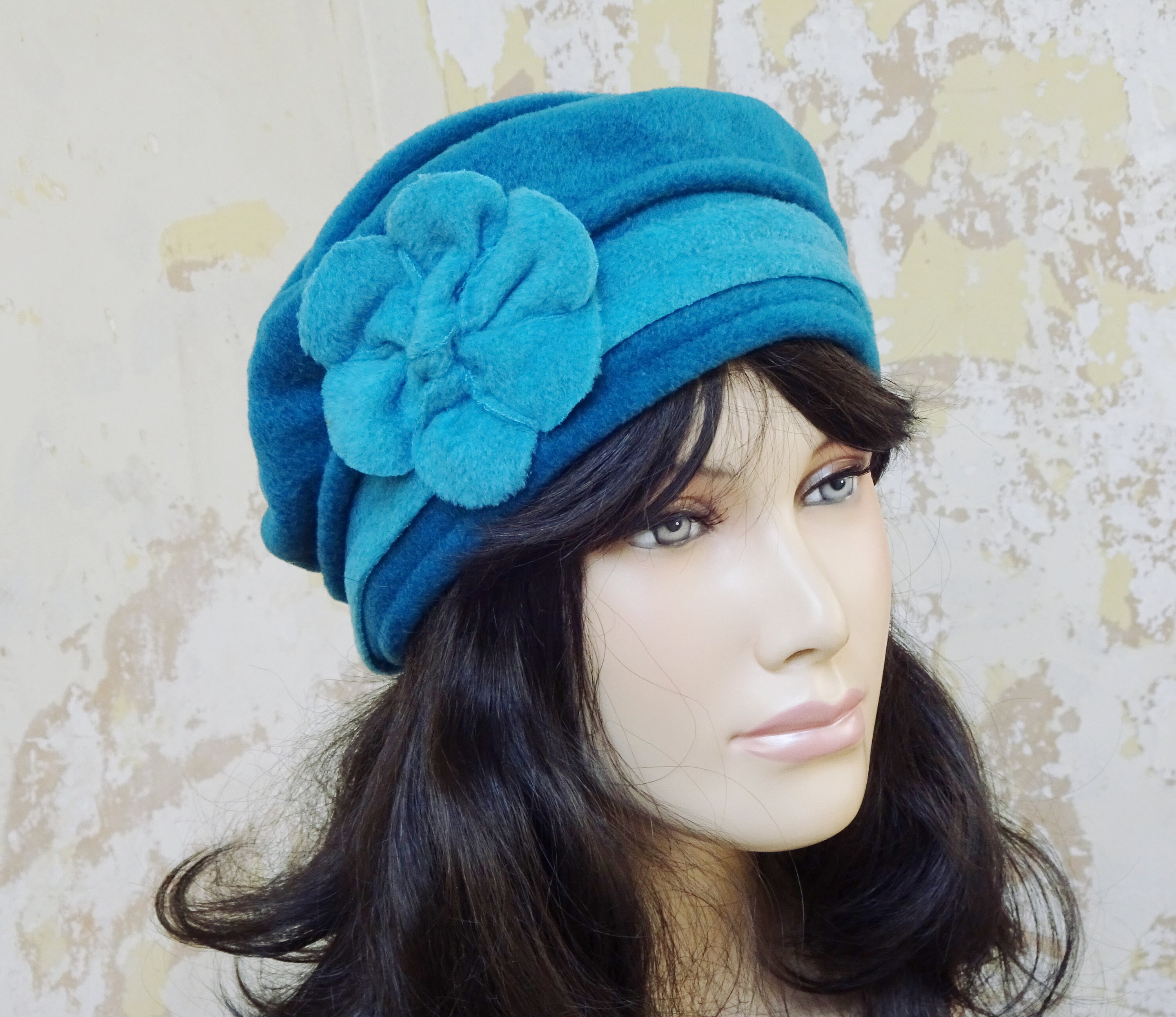 1211 Women\'s Winter Beret Hat Fleece Lined Soft Warm Beanie Cap With Flower Petite Fleur Wool Beanie Hat with Hand-Crocheted Flowers  main image 2