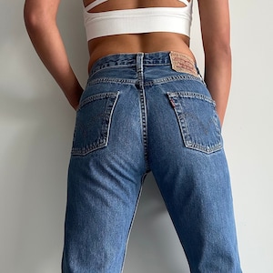 W29 Vintage Levi&#39;s 501 blue denim y2k 90s - straight leg - softened denim - perfect fit