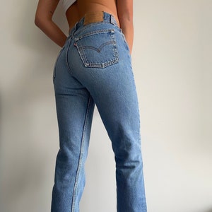 W27 Vintage Levi's 501 light blue wash 90s jeans Y2K straight fit image 1
