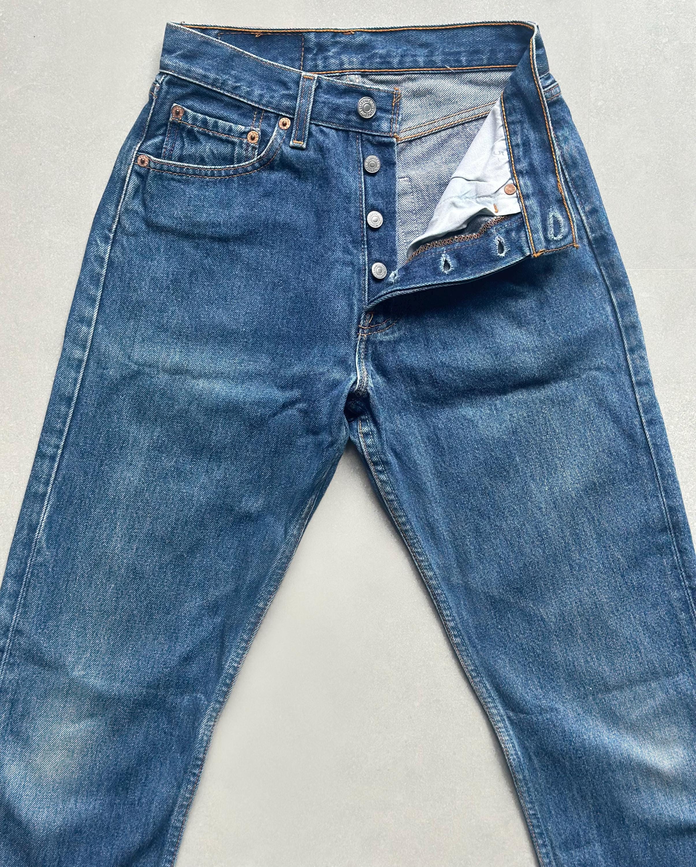 90s Levis 501 最終USA Washed Blue Vintage Levi's 501 Made in USA 90s Jeans High Waist Classic