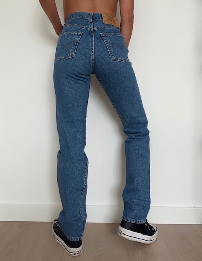 Vintage Levi's 501 Made in USA 90s jeans high waist classic blue wash image 1