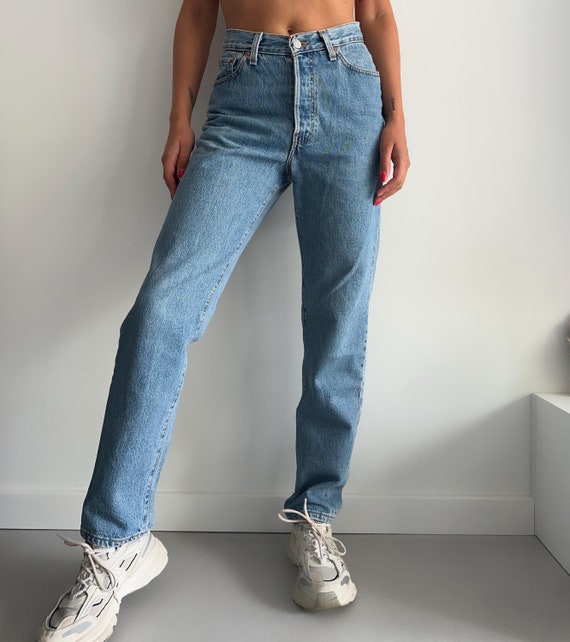 リーバイス 501 80s 90s ヴィンテージ デニム Vintage Levi's 501 Iconic Blue Denim 80s/90s Jeans - Made in USA S