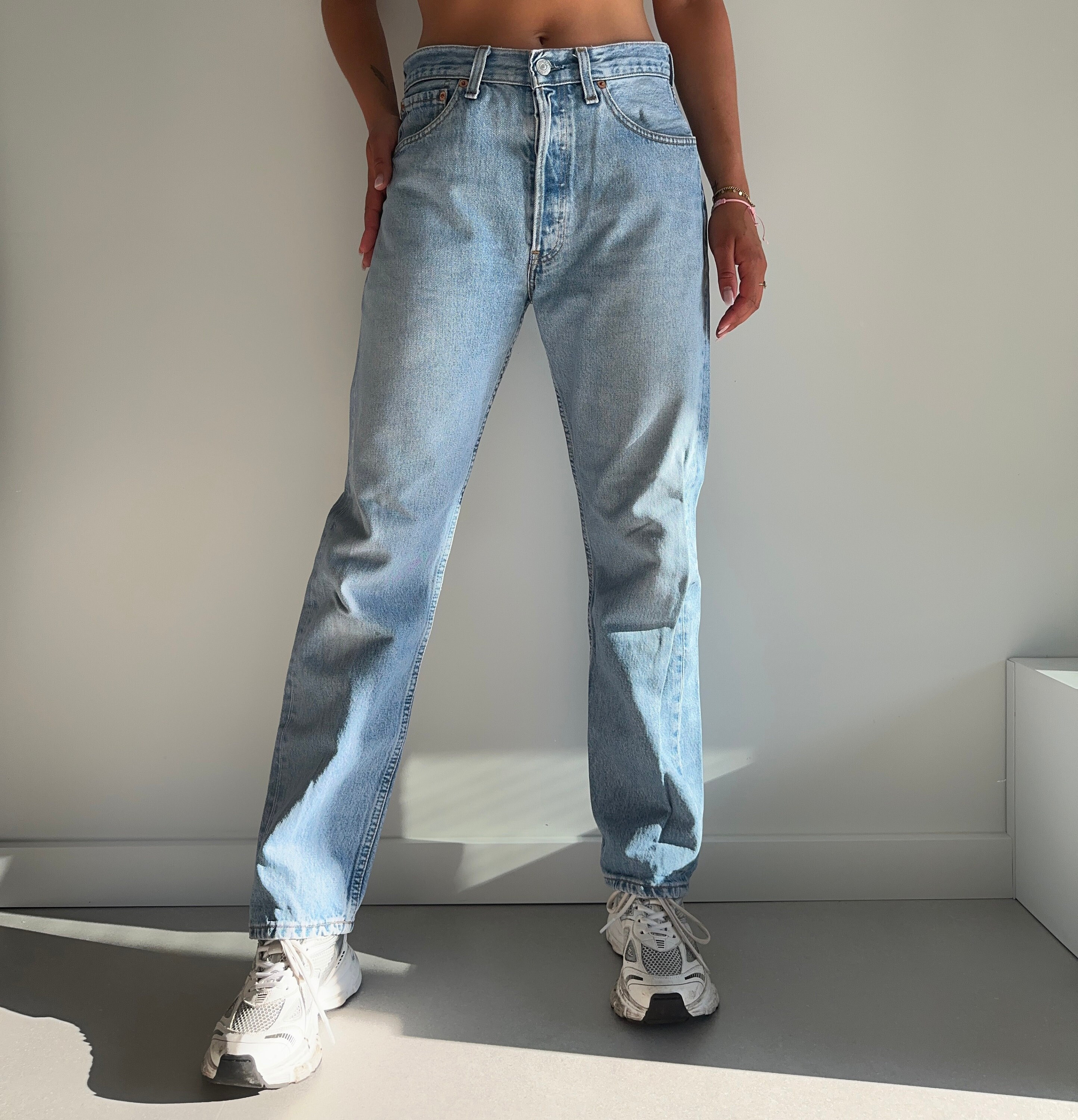 Vintage Levis 501 JEANS 90s High Waist Slim Straight Leg All Sizes