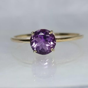 14k Solid Yellow Gold/AAA Quality Amethyst Birthday–Wedding Ring for her/February Birthstone/Promise-Engagement Ring/Bridesmaid Gift for her