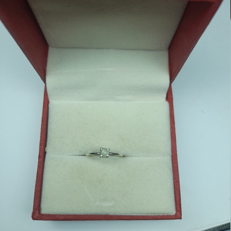 925 solid sterling silver rhodium plated natural 4x4 round shape moon stone semi gemstone ring