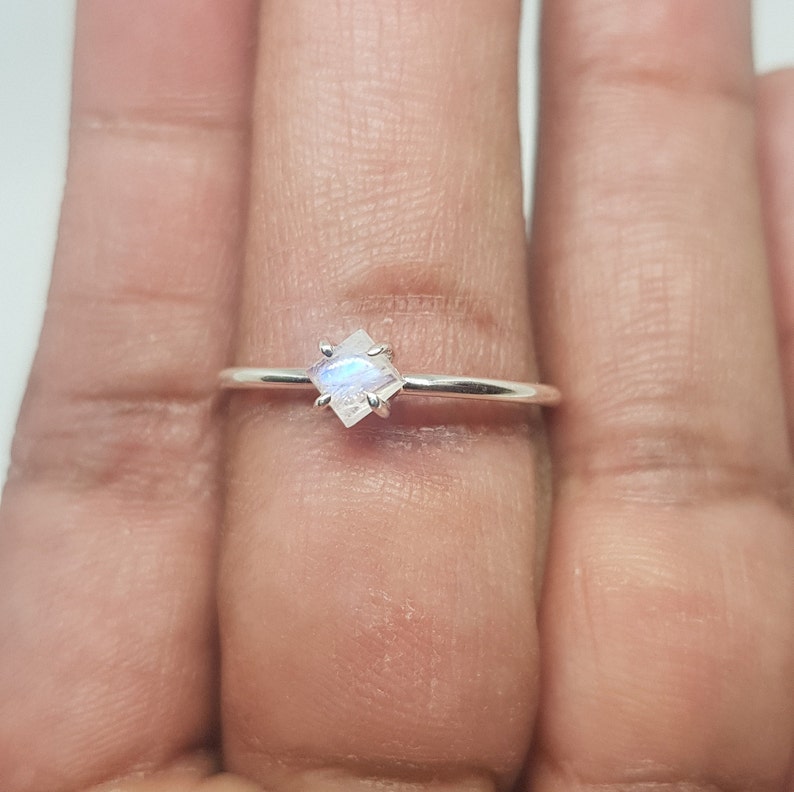925 Sterling Silver Ring* Moonstone Ring* Minimalist Ring* Birthstone Ring* Danity Ring* Stacking Ring* Gift for her* 3-12 US Sizes