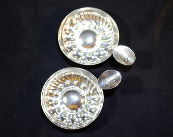 One Vintage 1969 French Silver Plated Tastevin, Parrod Dijon, Chateau Chalon, Tasting Cup, Plain Tasse à Vin, Tassée, Sommeliers Wine Gift