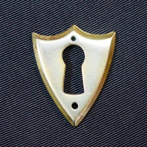 Vintage 1&quot; Vertical Shield French Escutcheon, Bronze Keyhole Plate, Keyhole Cover, Hardware, Cupboard Door Fixture, Restoration Project