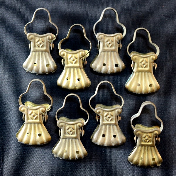 8 Mini Antique Français Laiton Plaqué Acier Café Rideau Anneau Clips, 0.8cm (1/4 ») Diamètre Top Loop, vintage Pince Parisienne, Affichage