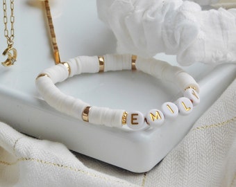 Nome del braccialetto con perline Heishi, braccialetto personalizzabile