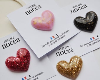 Pin's Coeur à Paillettes en Résine pour Femme, Cadeau pour Maitresse Atsem Nounou