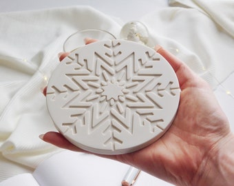 Snowflake Jesmonite Glass Tray, Interior Decoration for Christmas