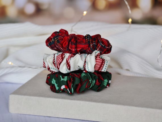 Chouchou pour Noël en Tartan Rouge Écossais, Attache pour Cheveux et Accessoire de coiffure pour Femme et Enfant