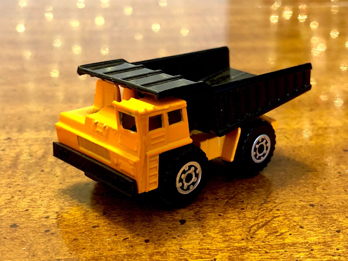Vintage Matchbox 1989 Casted Dump Truck with Movable Dumping Etsy