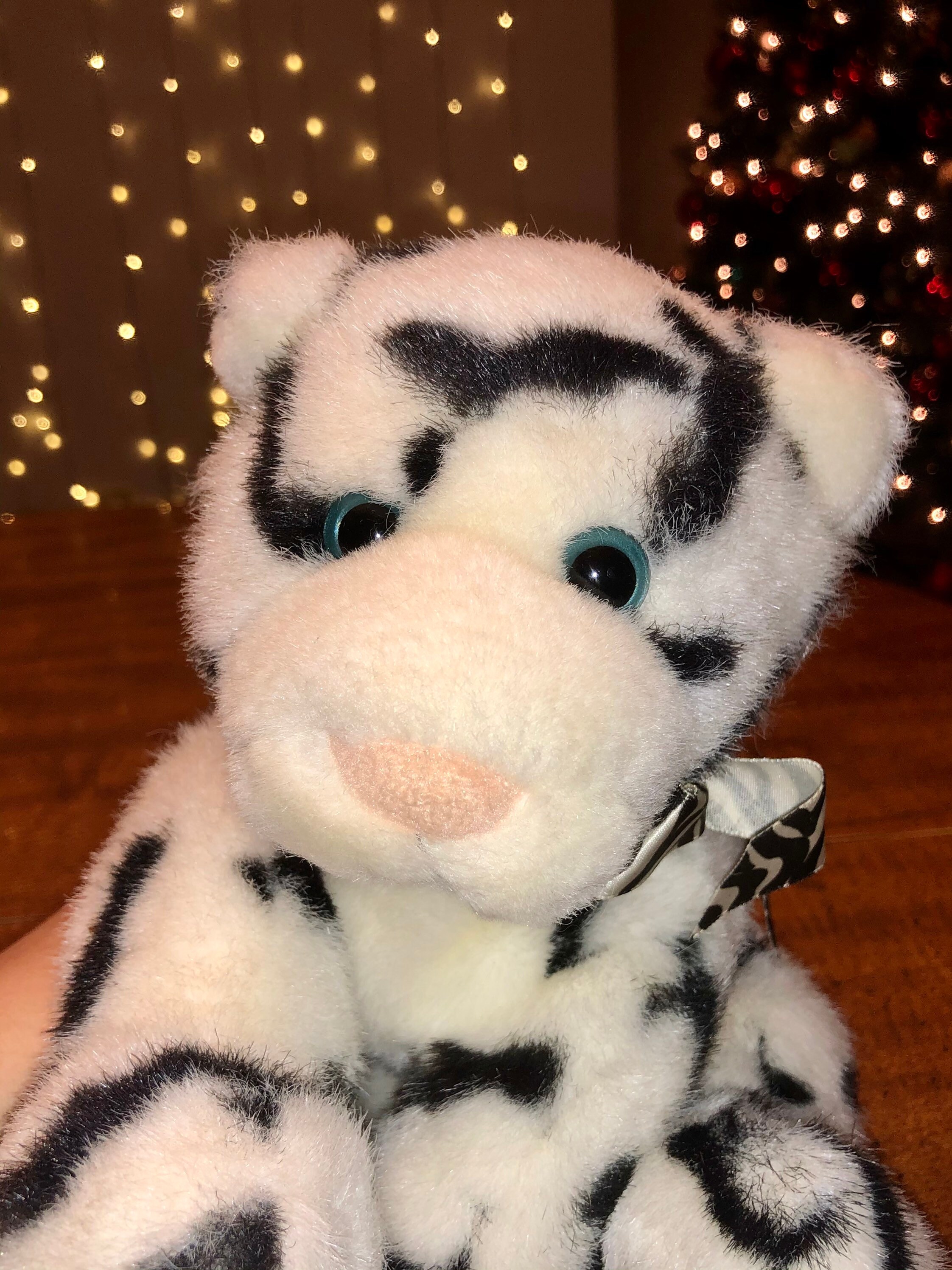 Vintage 1990s Gund 9 White Tiger Plushie Leika original bow Etsy