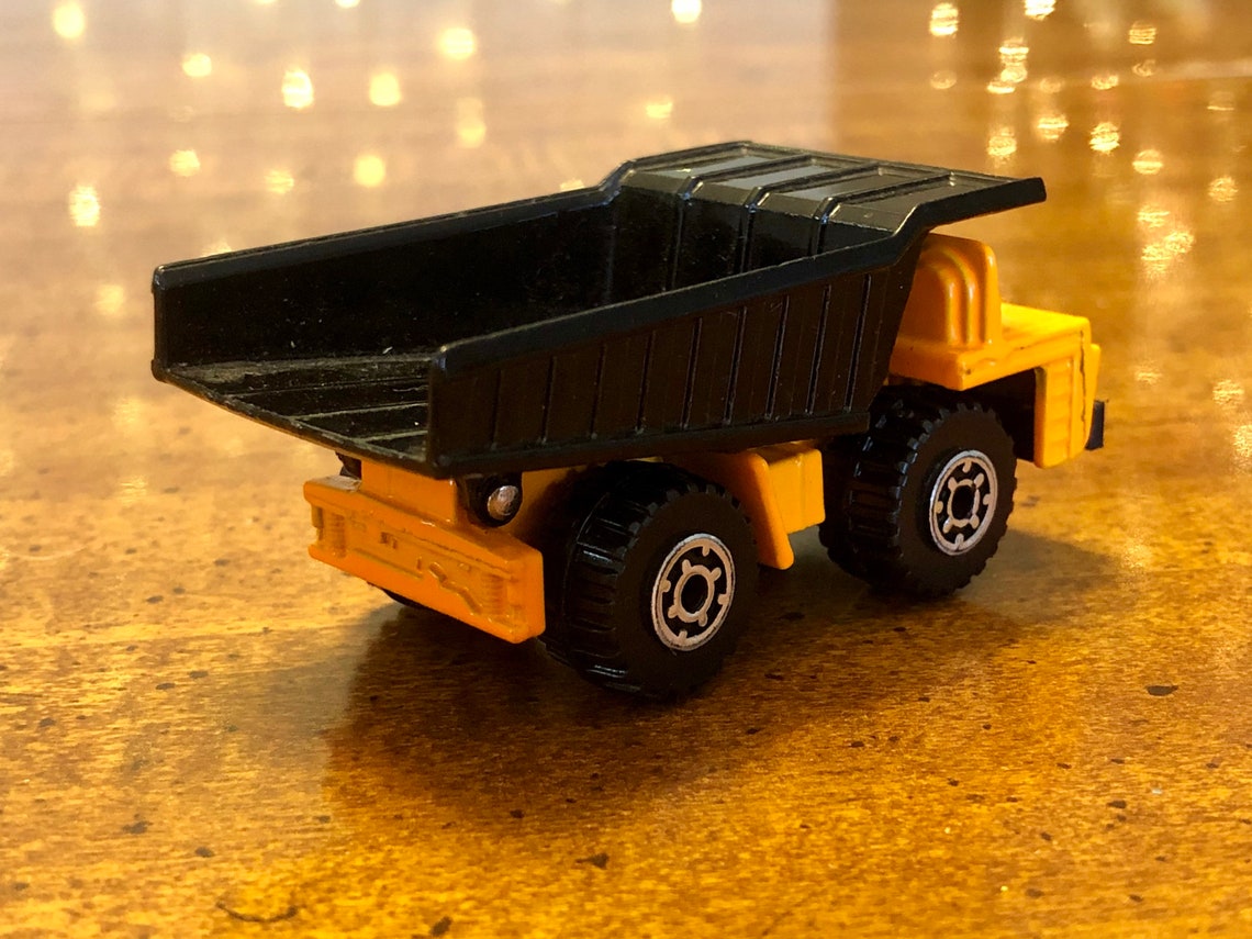 Vintage Matchbox 1989 Casted Dump Truck with Movable Dumping Etsy